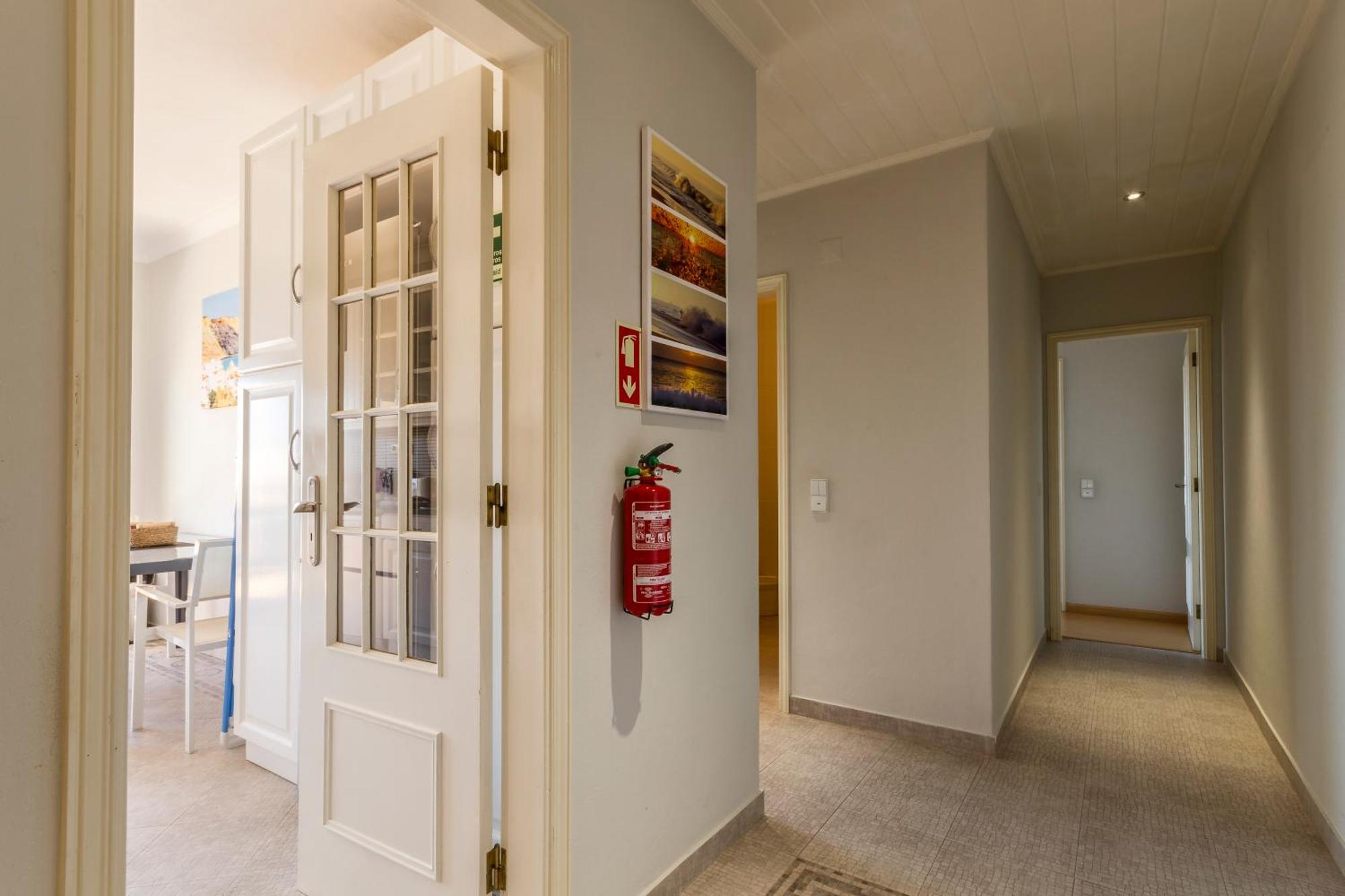 The Hoffy Beach Apartment Lagos Luaran gambar