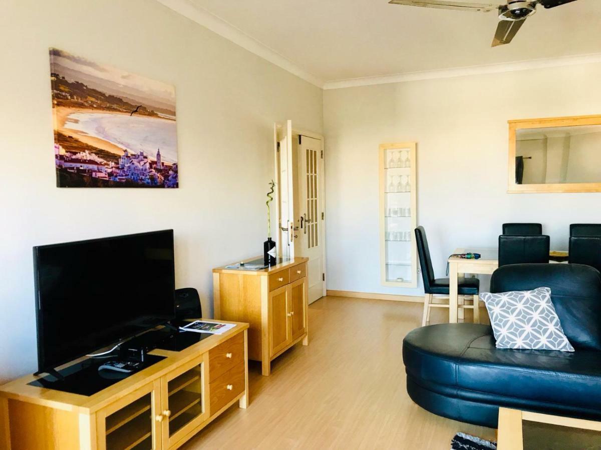 The Hoffy Beach Apartment Lagos Luaran gambar